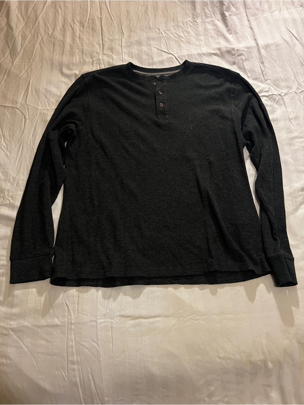 Mens Black Long-Sleeve Henley Waffle Knit Shirt